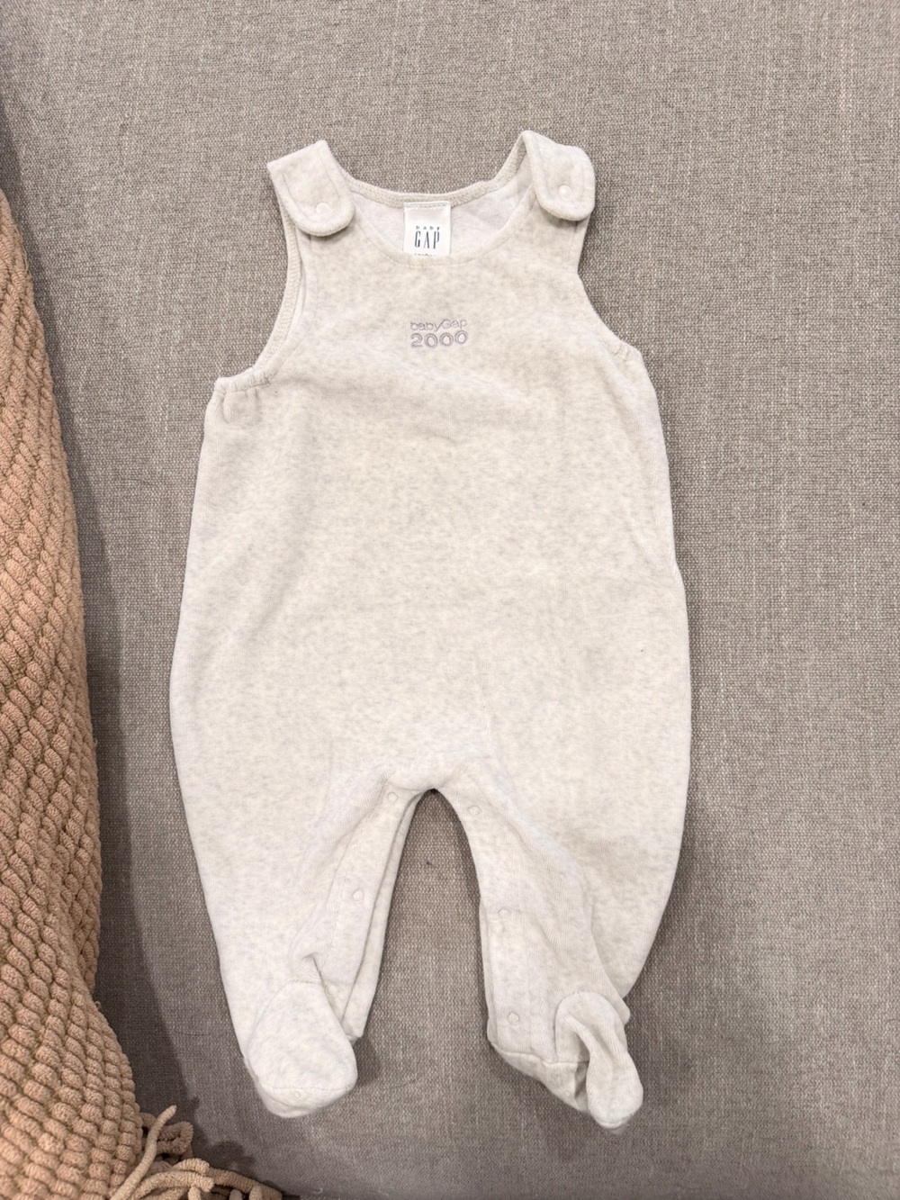 Vintage Y2K Baby Gap 2000 Velour Footed Sleeper Newborn